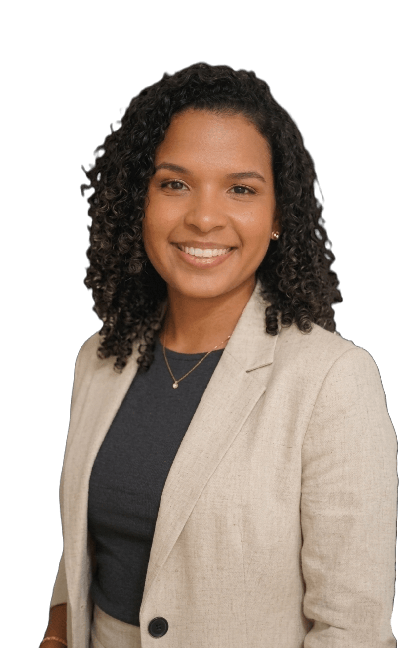 Júlia Félix, psicóloga clínica, em foto profissional